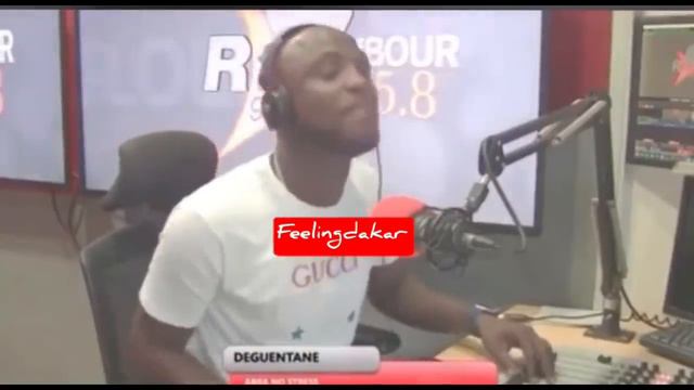 Wally Seck vs Sidy Diop Aba NoStress arbitre officiel | OMARO chez Wally | Petit Doudou | Khar Yall смотреть онлайн