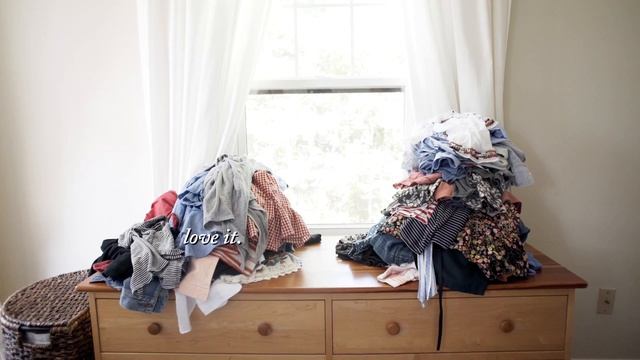 Closet Clean-Outs: Your Ultimate Guide & How To смотреть онлайн