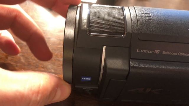 Sony FDR AX33 смотреть онлайн