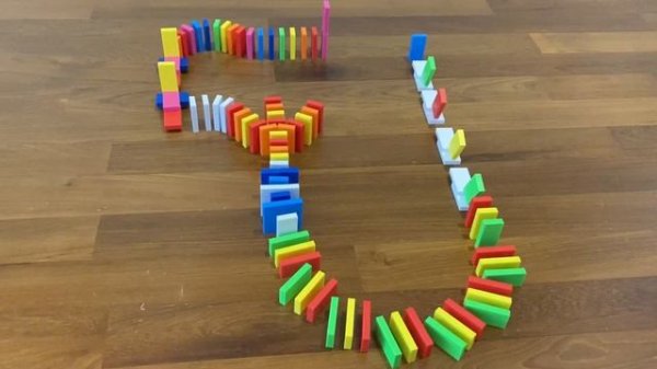 ASTOUNDING domino setups with H5 domino creations!