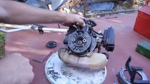 Не заводится бензокоса. Все просто!