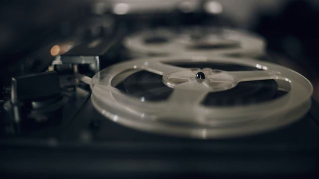 Погаснет звёздочка / авторская песня / Максим Кинжал 2024 г. на стихи Сергея Сорокина смотреть онлайн