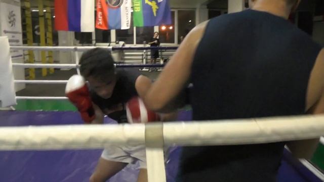 Бокс.Боевая с Дмитрием. смотреть онлайн