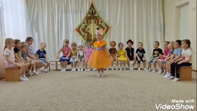 Визитная карточка "Я - педагог" Золотухина Олеся Николаевна воспитатель МКДОУ "Детский сад N11" смотреть онлайн