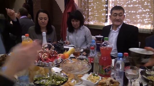 Гулжан Юбилей 55 жаш | Ак кеме студиясы, Москва смотреть онлайн