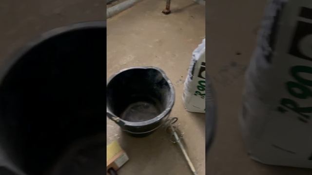 Гидроизоляция подвала перед заливкой в два слоя!