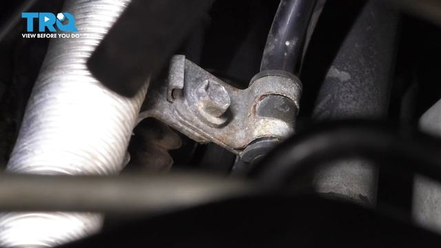 How to Replace High Pressure Power Steering Line 2003-2008 Toyota Corolla смотреть онлайн