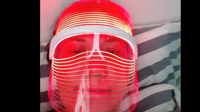 My Personal L.LINE FULL FACE LED MASK смотреть онлайн