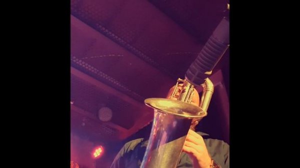 Baritone Saxophone solo in ¨When I fall in Love¨ (by Victor Young) Baritone Saxophone Solo