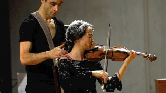 JS Bach Brandenburg Concerto No. 4 - III Allegro (Midori Seiler & Akademie für Alte Musik Berlin) смотреть онлайн