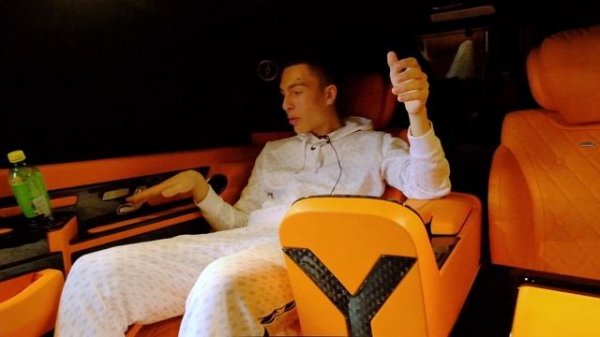 Обзор на MERCEDES V-class Maybach за 250.000$ . MAX LEB.