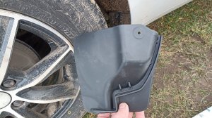 LADA VeSтА,,,щитки задних крыльев !!! Интересное решение , пробуем !!!