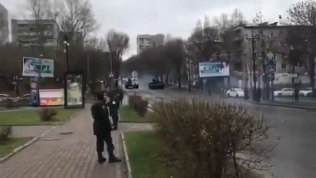 ПРОЩАЙ АСФАЛЬТ или гонки на танках по городу смотреть онлайн