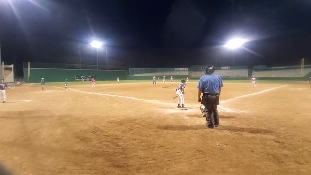 Perfect Game World Series Championship Game - Triple off the Green Monster 2 RBI's смотреть онлайн