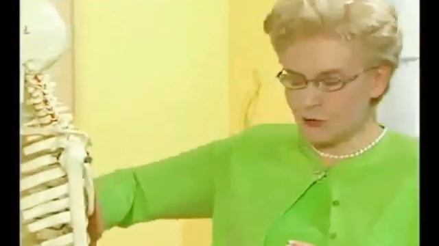 Программа - ЗДОРОВЬЕ с Еленой Малышевой. Актриса - Надежда Досмагамбетова. Как выбрать подушку? смотреть онлайн
