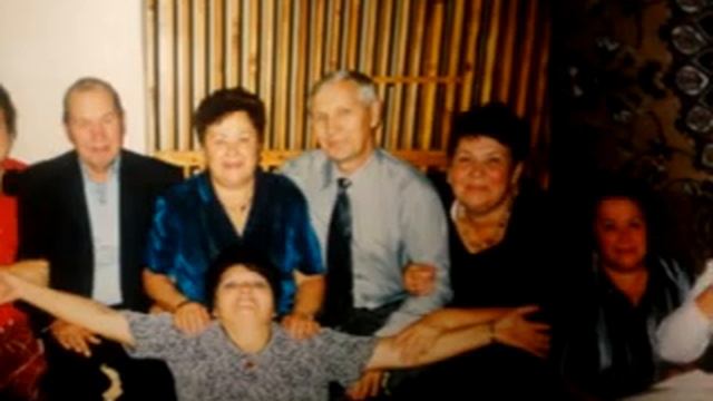 От друзей из Вятских Полян, к 60-ти летию мамы смотреть онлайн
