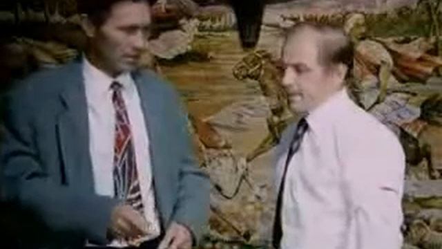 А он вообще есть в жизни? - Кто? - Праздник. смотреть онлайн