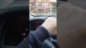 камри40 при полном вывороте руля проскальзывания как будто колёс.....