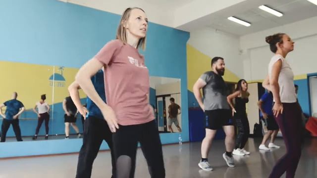 Танец команды "На спорте" смотреть онлайн