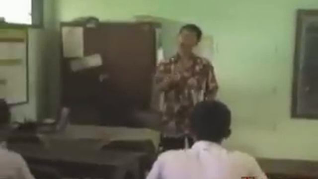Opera Van Java[OVJ] Guru Ku Ngapak.mpg смотреть онлайн