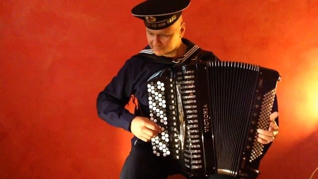 "Яблочко" Матросский танец обр. В. Кузнецова смотреть онлайн