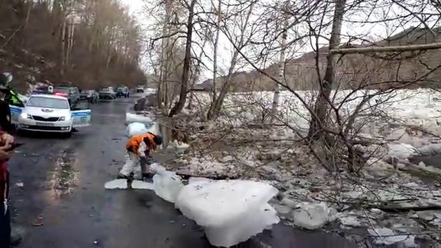Весенний паводок в ВКО 20180324 смотреть онлайн