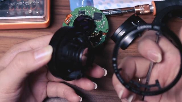 CARA MEMBERSIHKAN JAMUR LENSA FIX CANON EF 50MM F1.8 | TUTORIAL BONGKAR PASANG смотреть онлайн