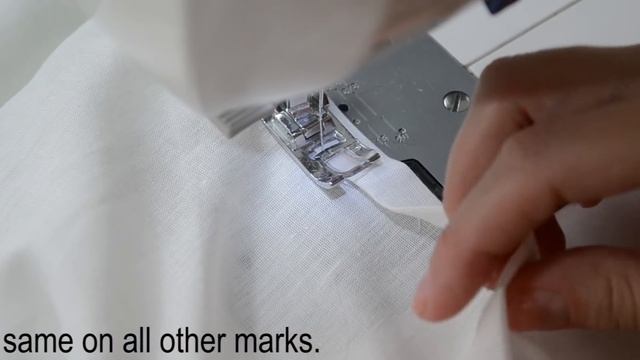 Как сшить натяжную простыню (простыню на резинке) / How to sew Fitted Sheet смотреть онлайн