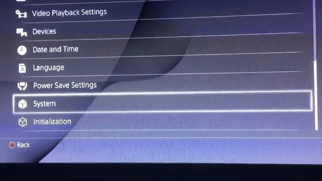You need to be signed into EA Servers to access the online features смотреть онлайн