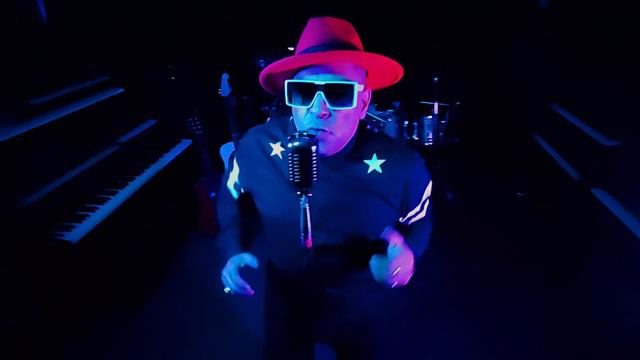 Blue Noise - Enjoy the Silence смотреть онлайн