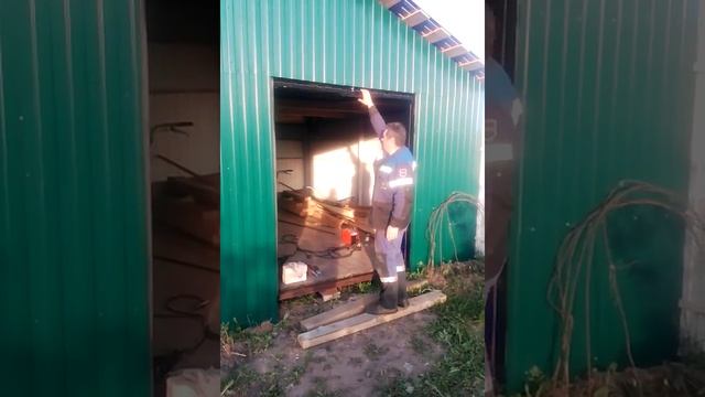 Подъемно поворотные ворота смотреть онлайн