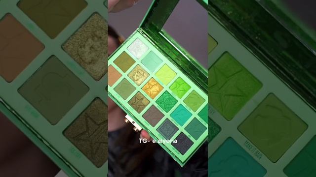 Туториал на ДЕРЗКИЙ МАКИЯЖ ? смотреть онлайн