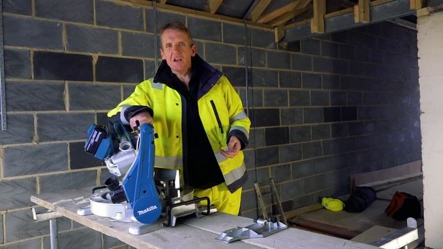 Makita DLS110Z Cordless Slide Mitre Saw Review