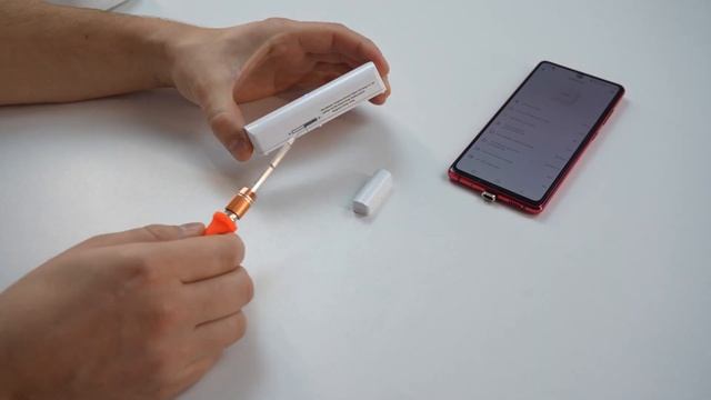 Беспроводной датчик открытия Hikvision DS-PDMC-EG2-WE. Обзор и добавление датчика к панели AX PRO смотреть онлайн