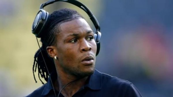 Royston Drenthe Rap Song (Roya2Faces - Paranoia) - Video