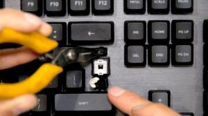 How to re-insert the «enter» key on the Logitech G413 Keyboard - fix keyboard button