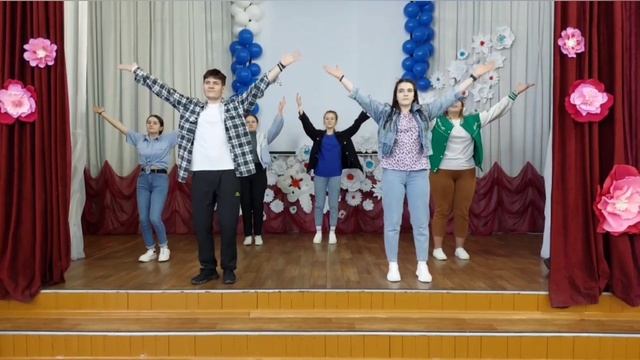 Смотр-конкурс. Номинация "Современная хореография" Название танца "Танцы 90-х" смотреть онлайн