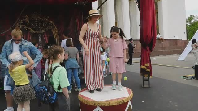 «Большая перемена» на ВДНХ (1 июня 2022) ч.6 смотреть онлайн