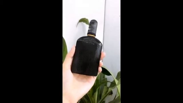 GÓC CẬN CẢNH | Tom Ford Black Orchid EDP 50ML смотреть онлайн