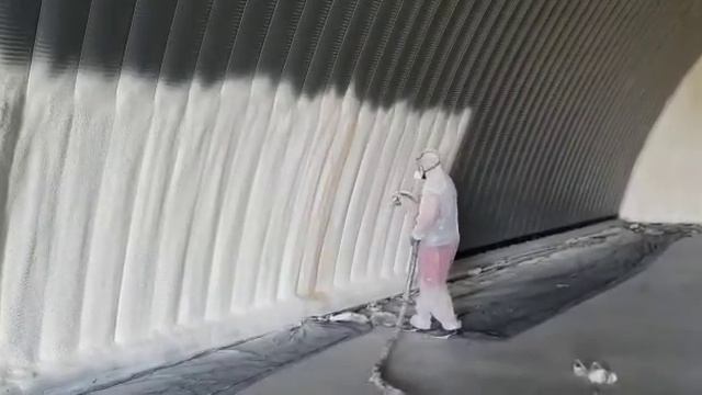 утепление ППУ пенополиреутаном смотреть онлайн