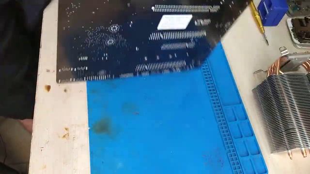 Иногда не включается компьютер. Вот Один из вариантов проблемы и её решение. смотреть онлайн