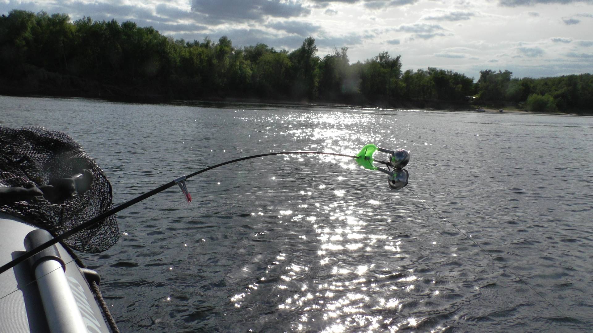 Наконец то дождался Крупного Леща. Рыбалка . Ловля леща на кольцо смотреть онлайн