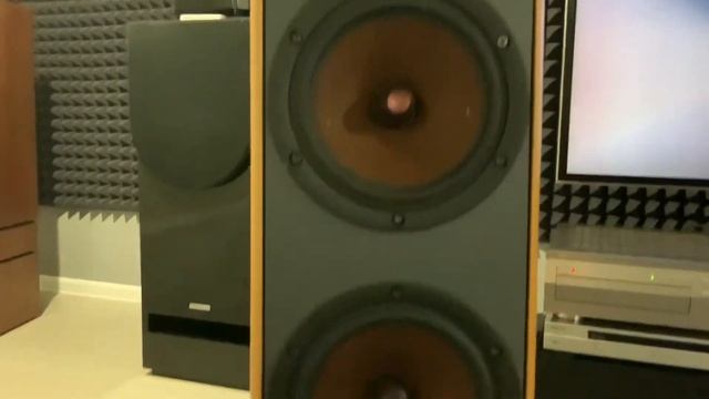 Jamo d-450 акустика высочайшего класса! В роли усилителя Yamaha ax-1 смотреть онлайн