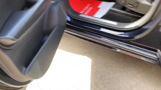 2017 Volvo XC90 T8 Inscription Hybrid Petrol Auto смотреть онлайн