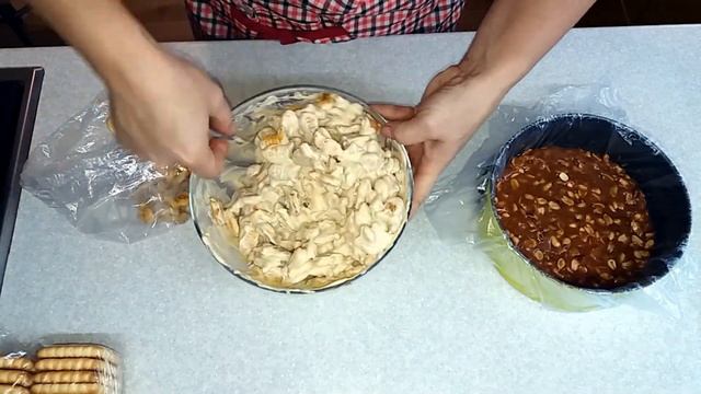 Быстрый ТОРТ без ВЫПЕЧКИ! Два ТОРТА за несколько минут! С НЕЖНОЙ КАРАМЕЛЬЮ И ОРЕШКАМИ. это бомба! смотреть онлайн