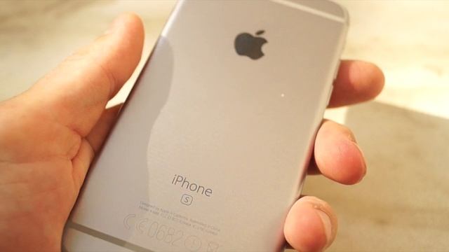 Смартфон в чехле или без? Особенности использования смотреть онлайн