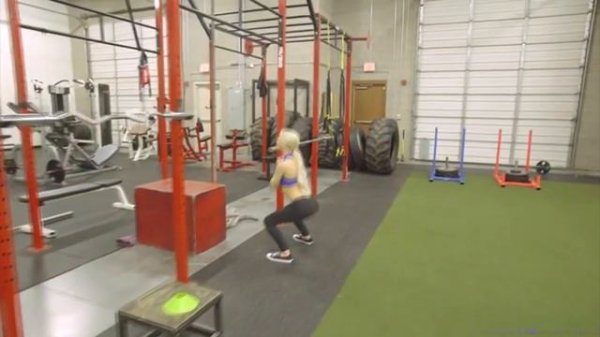 Kenzie Reeves – in gym | Кензи Ривз – в спортзале