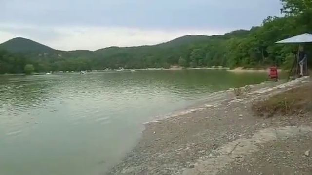 Кипарисовое озеро Сукко после дождя смотреть онлайн