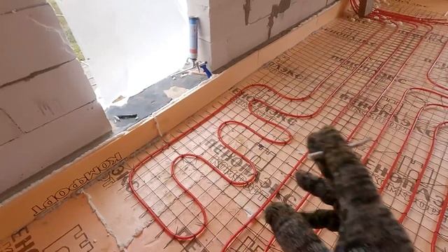 ИДЕАЛЬНЫЙ теплый пол в гараж! Как сделать пол своими руками! смотреть онлайн