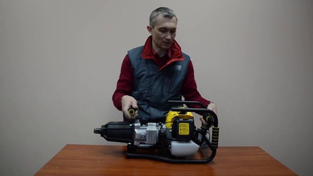 Бензиновый ударный гайковерт Спирит-1 (Portable impact whrench with 2 stroke petrol engine) смотреть онлайн
